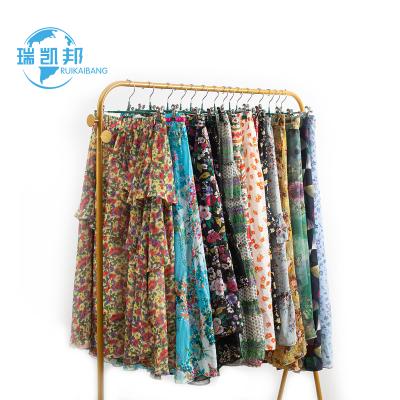 China Polyester / Cotton Cheap Price Silk Maxi Skirt Package Used Clothing In Bales Of Grade Second Hand Clothes for sale