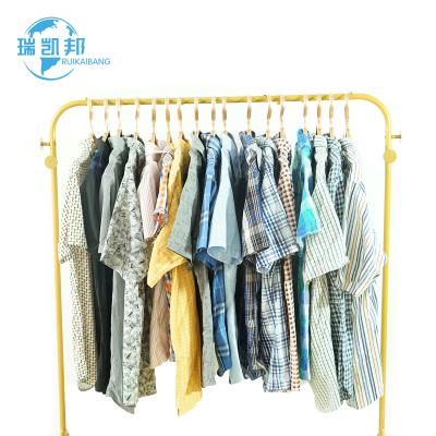 China Polyester / Cotton Used Mens Clothes Clothes Used Clothes Second Hand Shirt for sale