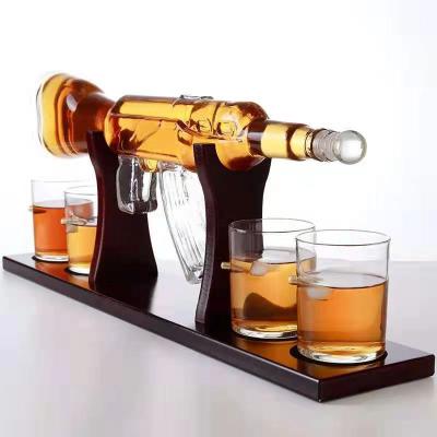 China China Viable Market Wholesale Rifle M416 800ml Wine Whiskey Glass Decanter Set In Wooden Box For Sale for sale