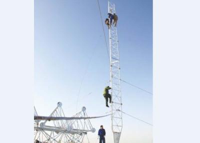 China Torre multi de la transmisión del circuito del funcionamiento de Guyed de la torre estable del enrejado en venta