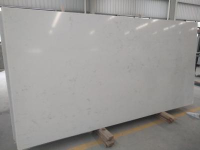 China De Carrara de la sobremesa blanca del cuarzo densidad de la losa 3200 x 1600 x 30 o 20 milímetros grandes de buena 2,6 g/cm3 en venta