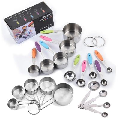 China Kitchen Accessories Silicone Handle Stainless Steel Measuring Cups And Spoons Set for sale