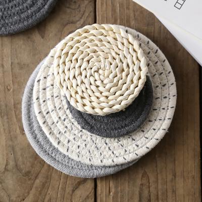 China Sustainable Vintage Woven Water Absorbent Coaster For Drinks Braided Cloth Handmade Pot Pad Table Pad Heat Resistant for sale