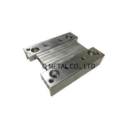 China Custom Anodized Metal CNC High Precision Aluminum Steel Center Mold Milling Machine Aluminum Part for sale