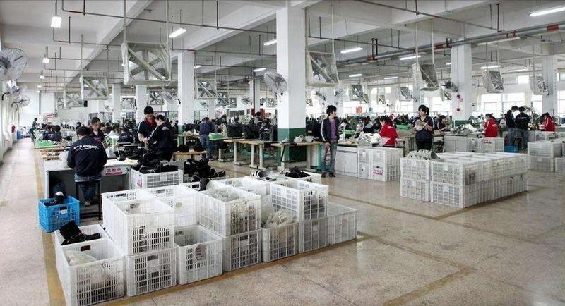 Verified China supplier - Fengze District Zhuina Shoes And Clothing Shop