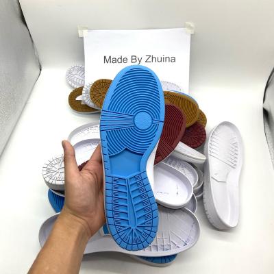 China 2021 Customized Comfortable Color Outsoles Custom Made Sneaker For Running Shoe Insoles Manufacture High Quality Gym Shoes Men Eva For Sole for sale