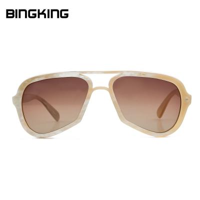 China 2018 eyewear buffalo sunglasses fashion sunglasses horn hot sales vintage best quality natural sunglasses for sale