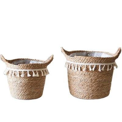 China Straw Flower Basket Decoration Gift Vegetal Plankton Fringed Handmade Straw Flower Viable Basket for sale