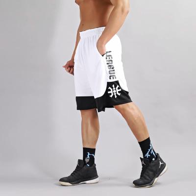 China Breathable Box Shorts Men Training Short Fitness for sale