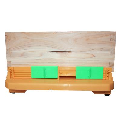 China Beekeeping Wholesale Equipment Beehive Bee Hive Bottom Panel Multifunctional Plastic Stand for sale