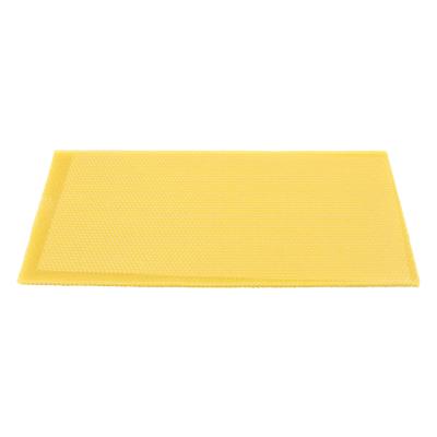 China Yellow Farms API Cerana Bees Wax Organic Beeswax Base Sheets Comb Base 100 Sheets for sale