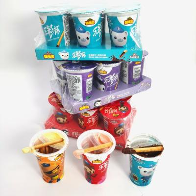 China Cartoon Toys Mini Chocolate Cream Cup Cookie Stick Snacks for sale