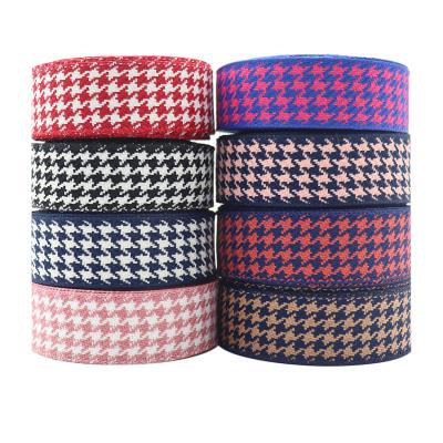 China Red and Green Plaid Snowflake Christmas Cloth Decoration Recyled Hemp Ribbon Yarn Edge Ribbon Red and Green for sale