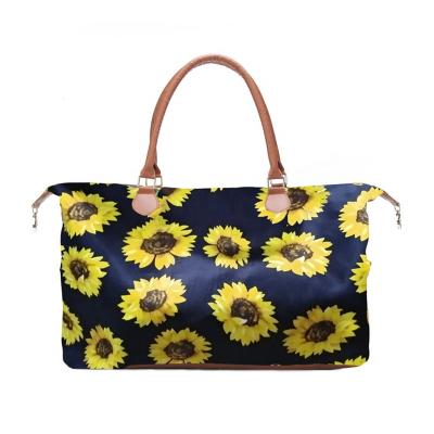 China Fashion Sunflower Travel Bag Large Capacity Sunflower Floral Printing Duffel Bag for sale