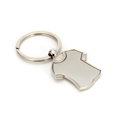 China Eco-friendly Creative Silver White Promotion Zinc Alloy T-shirt Shaped Metal Key Chain Pendant for sale