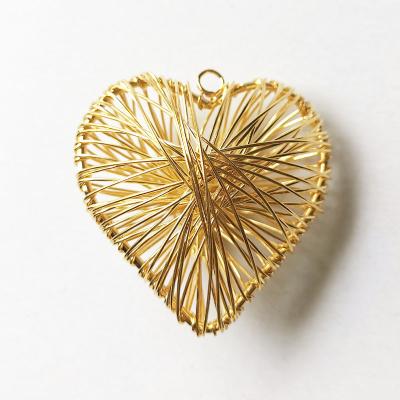 China 2021 New Creativity Iron FASHIONABLE High Quality Handmade Yarn DIY Craft Three-Dimensional Heart Pendant for sale