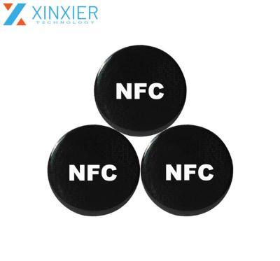 China Epoxy Proof Water Proof Social Media NFC Sticker Waterproof/Waterproof NFC Tag With Back Anti-metal Adhesive Layer for sale