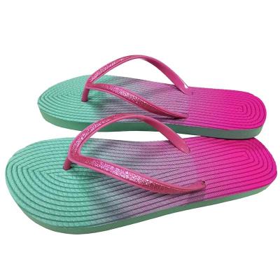 China Damping Slippers Summer Breathable Women's Beach Style Flip Flops Rubber Slippers Low MOQ Summer Ladies Slippers Sandals for sale