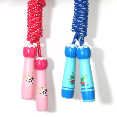 China Wood+cotton sports cotton rope rope boys girls rope jump rope with wooden handle for sale