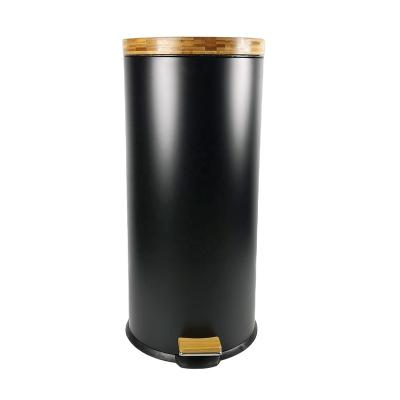 China Sustainable 30L Powder Coating Stage Trash Can With Bamboo Lid for sale