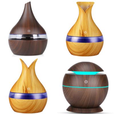 China Luminous Household Mini Humidifier Wood Grain Purifier 300ml Car USB Humidifier Humidifier for sale