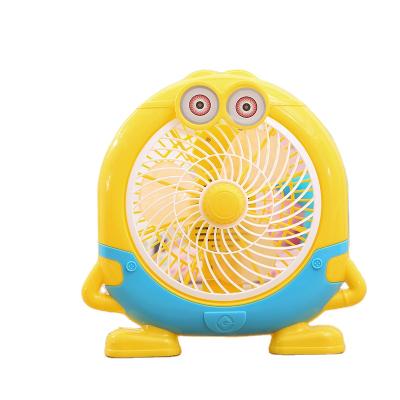 China 2021 Summer Household Small Mini Portable Indoor Standing Spray Cooling Water Mist Air Cooling Desktop Rechargeable Fan for sale