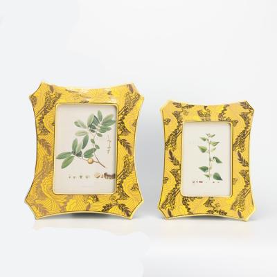 China Luxury Decorative Photo Frame Golden Dragon Frame For Photos Photo Frame Ceramic Yellow Set Decoration for sale