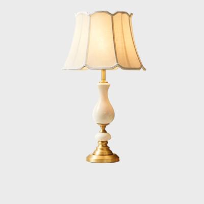 China Modern Decoration Modern Hotel Home Style White Porcelain Table Lamp Chinese Holder for sale