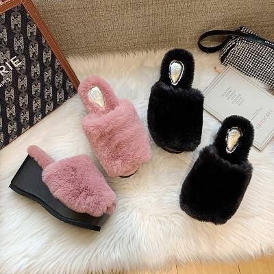 China Women Anti-skid Wedge Slippers Winter Fluffy Rabbit Fur Real Slips Hairy Fur Flip Flops Platform Shoes Soft Home Slippers Woman for sale