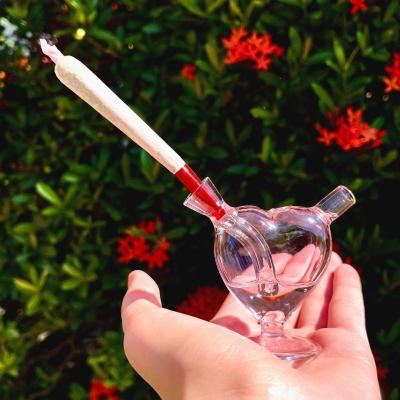 China Exquisite Appearance 3 Inch Tall Glass Hookah Water Pipe Flat Love Heart Shape Smoking Pipe Oil Shisha Dry Herb Smoking Accessories for sale