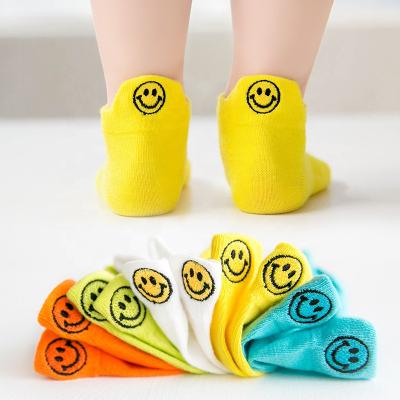 China QUICK DRY custom made soft popular style cotton quality logo cotton cute kids socks for sale