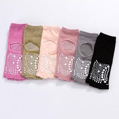 China Anti Slip Kids Anti Slip Trampoline Socks QUICK DRY High Quality Custom Logo Socks for sale