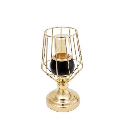 China Room Exhibition French European Wholesale Gold Pattern Modern Wrought Iron Ornaments Set Candle Holder Metal Candlestick Luxury Stand for sale