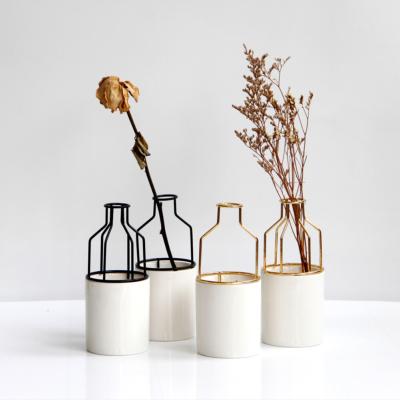 China Modern Simple Modern Nordic Ceramic Hydroponic Vase Iron Art Metal Decoration Home Style Desktop Decoration at Factory for sale