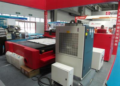 China 1000 W Fiber Laser Cutting Machine For 5mm Carbon Steel / 2 Years Warranty for sale