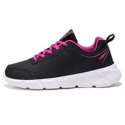 China Waterproof trekking shoes women's sports shoes, high quality lightweight light not easy to dirty and outdoor running shoes for sale