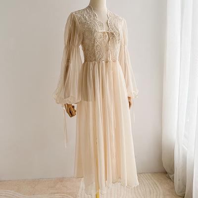 China Wedding Dress 2022 New Products Breathable Wedding Sexy White Lace Tulle French Noble Retro Fairy Dress for sale