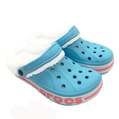 China Summer Custom Shoes Women Breathable Logo High Quality Beach Slippers Deodorization Hole Clogs for sale