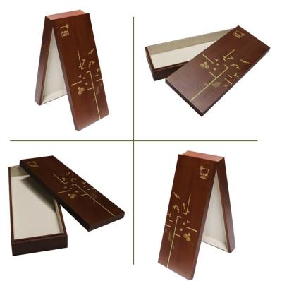 China Printed Rigid Board Gift Packaging Box With Sponge Tray, Hot Stamping Luxury Cigar Gift Boxes for sale