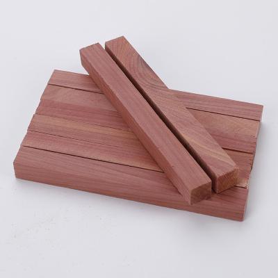 China Sustainable Insect Moth Accessories Garment Closet Anti Moth Protection Cedar Planks Block Natural Scented for sale