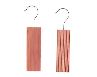 China Cedar Aromatic Hangers Cedar Hangers 100% Natural Viable Lifts Cedar Wood for sale