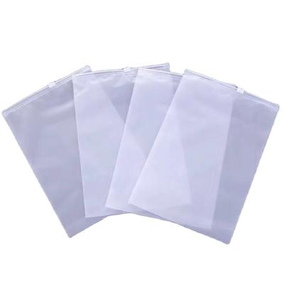 China Recyclable Packaging Pouch Transparent Good Sealing Heat Sealing Ziplock Cloth Packaging Pouch for sale