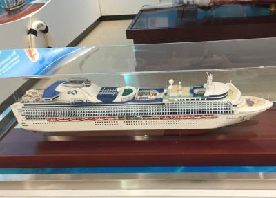 China Container Hand Crafted Model Ships With Sapphire Princess Cruise Ship Shaped for sale