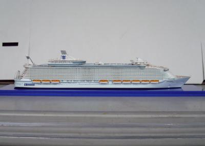 China Scale 1:1200 Oasis Of The Seas Royal Caribbean Cruise Ship Models With Engraving Printing Hull Logo Printing for sale