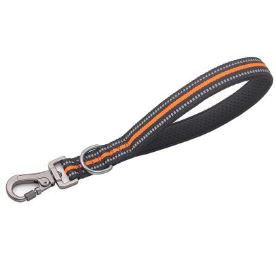 China Pet Dog Leash Products Reflective Adjustable Dog Leash Short Nylon for Small, Medium and Large Dogs for sale