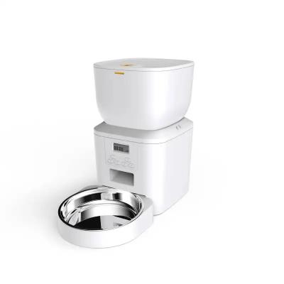 China Automatic 4L Automatic Cat Feeders Dog Feeder With Stainless Steel Bowl For Pet for sale