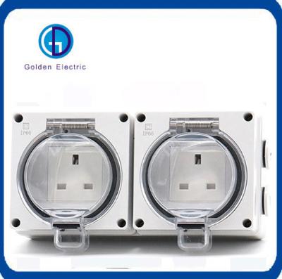 China Ziekenhuisfunctie IP66 waterdicht 2 gang stopcontact met waterdicht deksel en USB stopcontact Te koop