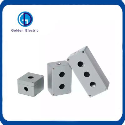 China 600V normale open metalen knopknopschakelaar besturingsdoos voor 22 mm knopschakelaar Te koop