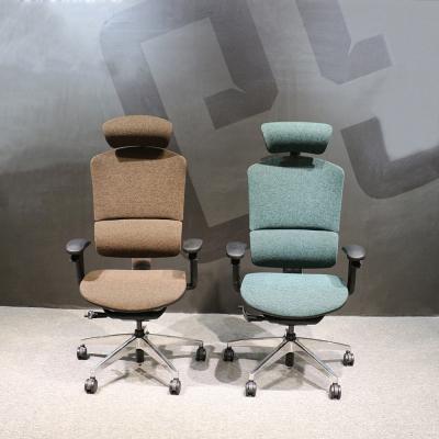 China Mesh Ergonomic Executive Office Chair Office Chair Ergonomic Chair Swivel Adjustable Office Furniture for sale