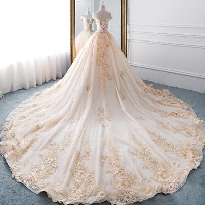 China Anti-Static Ball Gown Lace Wedding Dresses White Off-Shoulder Wedding Dresses Vintage Chapel Train Wedding Dresses For Women for sale